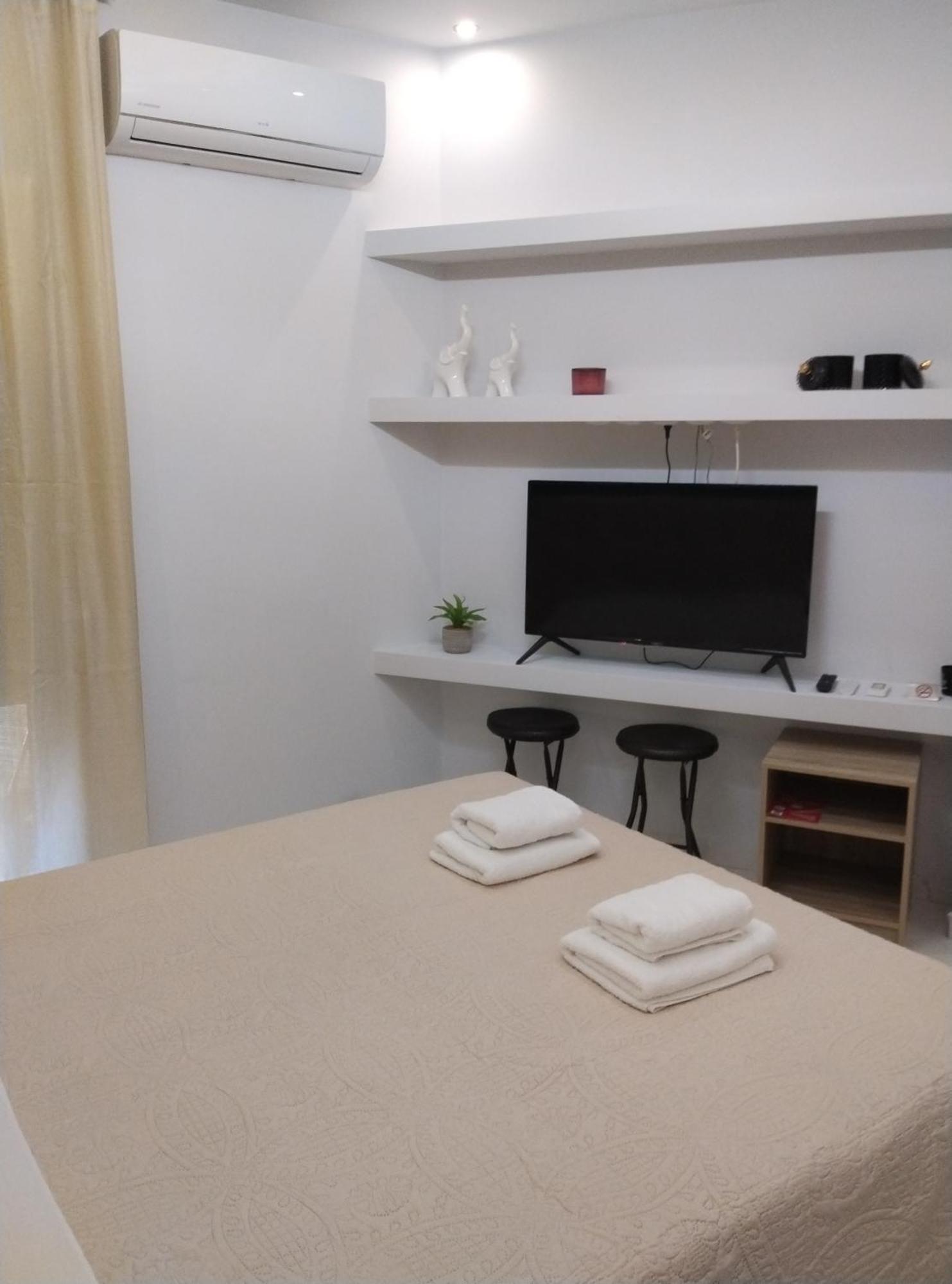 Domus Apartment - City Center Veria  Exterior photo